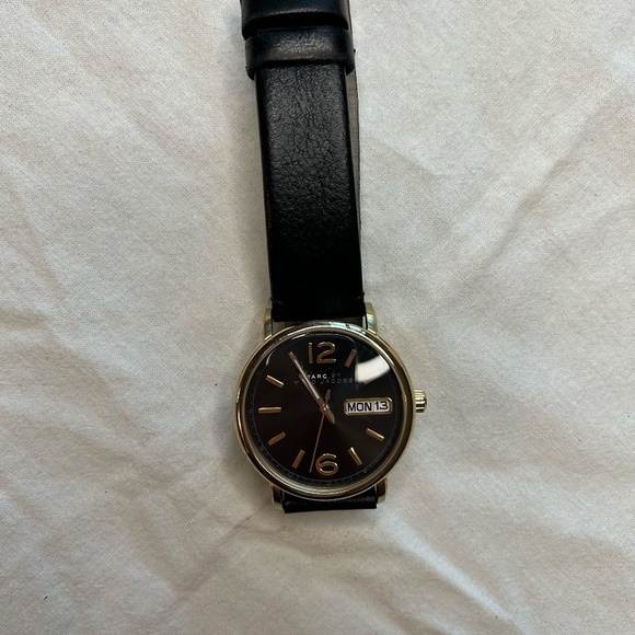 Marc Jacobs Accessories - Marc Jacobs Black Leather Band watch